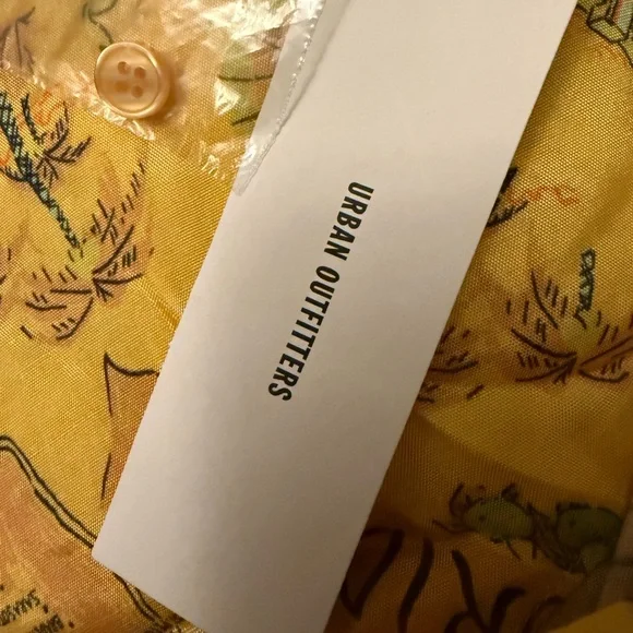 NWT Urban Outfitters Womens Gardenia Souvenir Florida Button Down Shirt Yellow M - Picture 8 of 10